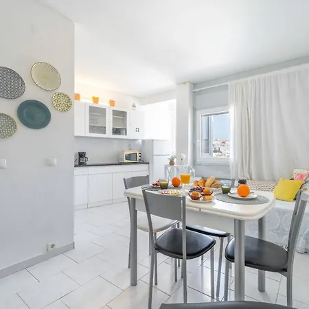 Lena's House By Hellovacations Apartment Albufeira